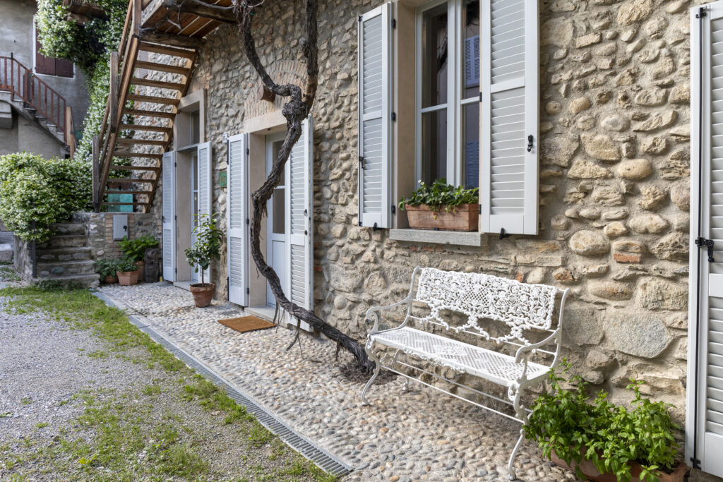 cortile interno facciata - a casa di tina